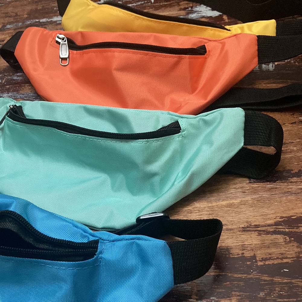 New Unisex Fanny Pack 10 dollars each - Picture 9 of 11